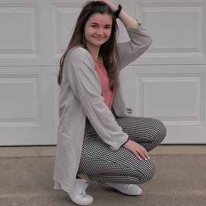 Meet your Posher, Shania